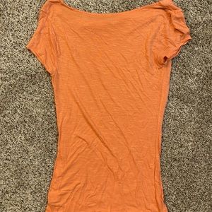 Scoop neck apt 9 orange gently used. Size XS